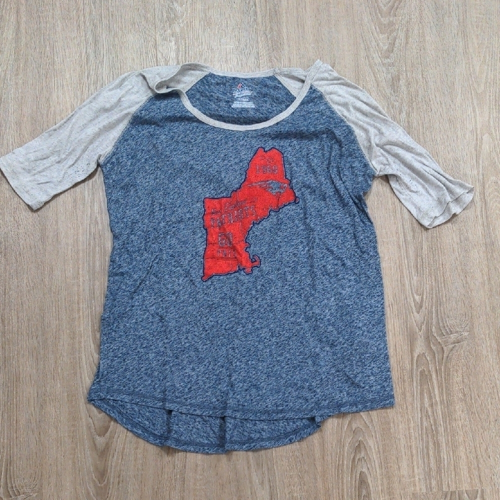 Majestic Blue and Gray Short Sleeve Tee with Sporty Design